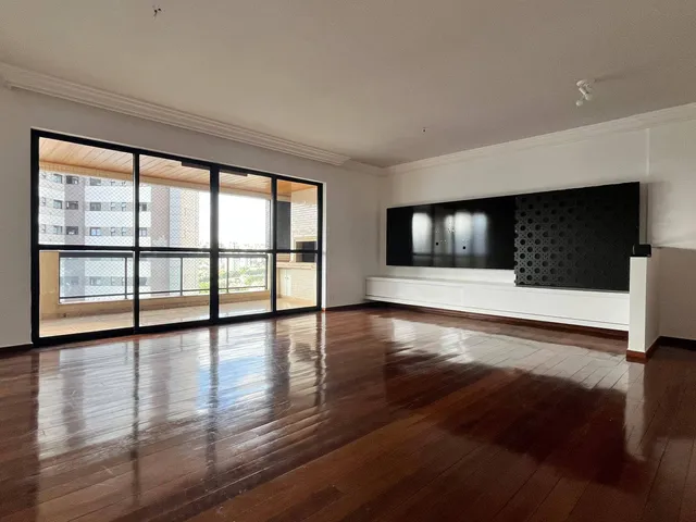 Apartamento com 275m² 4 quartos e 4 banheiros, para alugar, no bairro Gleba Fazenda Palhano em Londrina