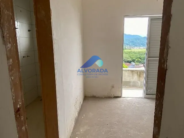 Apartamento 3 quartos e 4 banheiros, à venda, no bairro Estufa I em Ubatuba