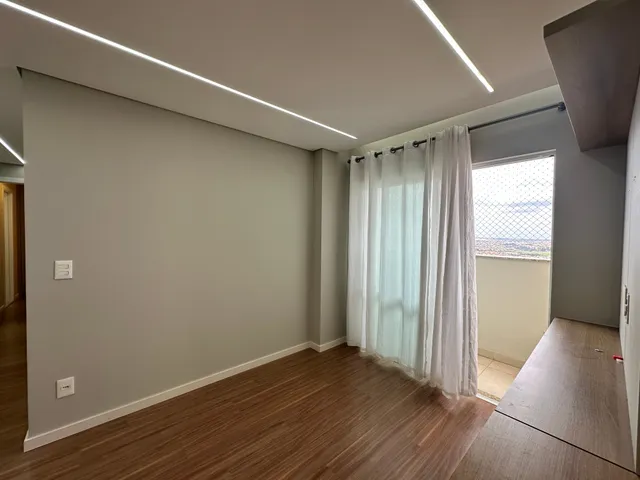 Apartamento com 133m² 3 quartos e 2 banheiros, para alugar, no bairro Jardim Shangri-la A em Londrina
