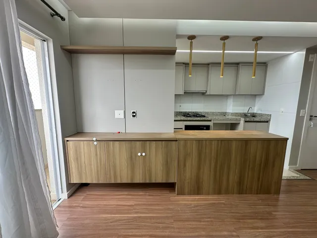Apartamento com 133m² 3 quartos e 2 banheiros, para alugar, no bairro Jardim Shangri-la A em Londrina