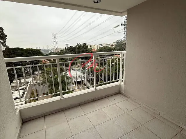 Apartamento 3 quartos e 2 banheiros, para alugar, no bairro Cidade São Francisco em São Paulo