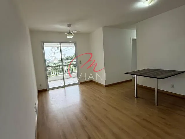 Apartamento 3 quartos e 2 banheiros, para alugar, no bairro Cidade São Francisco em São Paulo