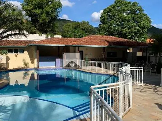 Apartamento 1 quarto e 1 banheiro, à venda, no bairro Itaipu em Niterói