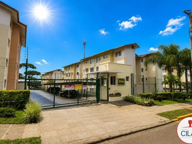 Apartamento 3 quartos e 1 banheiro, para alugar, no bairro Campo Comprido em Curitiba
