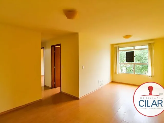 Apartamento 3 quartos e 1 banheiro, para alugar, no bairro Campo Comprido em Curitiba
