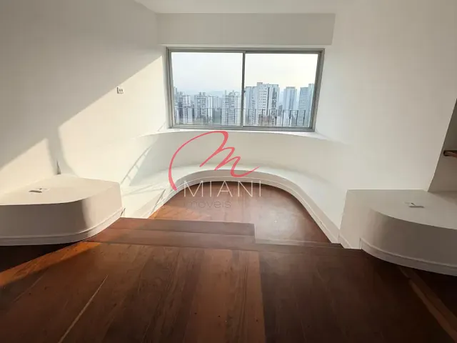 Apartamento 3 quartos e 3 banheiros, à venda, no bairro Vila Andrade em São Paulo