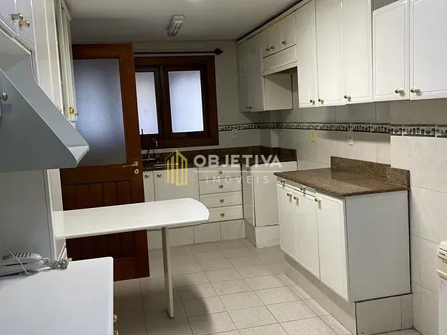 Apartamento com 227m² 3 quartos e 1 banheiro, à venda, no bairro Bela Vista em Porto Alegre
