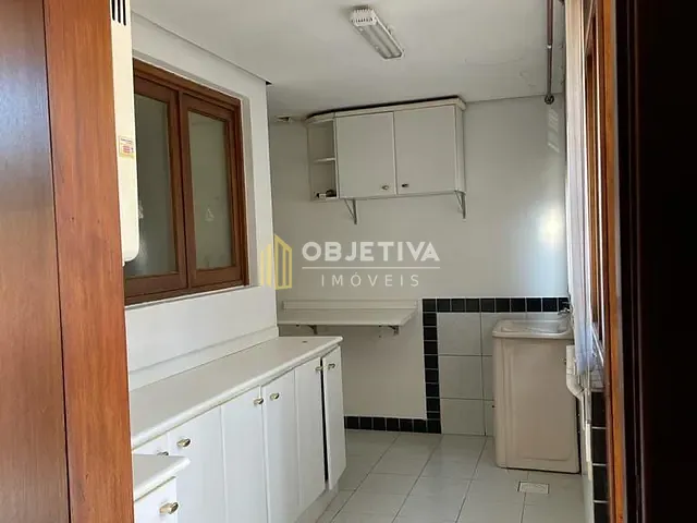 Apartamento com 227m² 3 quartos e 1 banheiro, à venda, no bairro Bela Vista em Porto Alegre