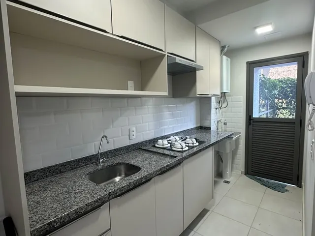 Apartamento 3 quartos e 2 banheiros, para alugar, no bairro Aurora em Londrina