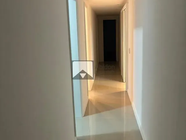 Apartamento com 250m² 4 quartos e 4 banheiros, à venda, no bairro Icaraí em Niterói