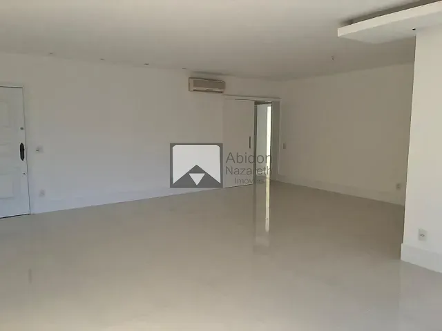 Apartamento com 250m² 4 quartos e 4 banheiros, à venda, no bairro Icaraí em Niterói