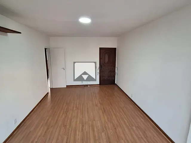 Apartamento com 85m² 2 quartos e 1 banheiro, à venda ou para alugar, no bairro Icaraí em Niterói
