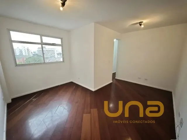 Apartamento 3 quartos e 1 banheiro, para alugar, no bairro NOVO MUNDO em Curitiba