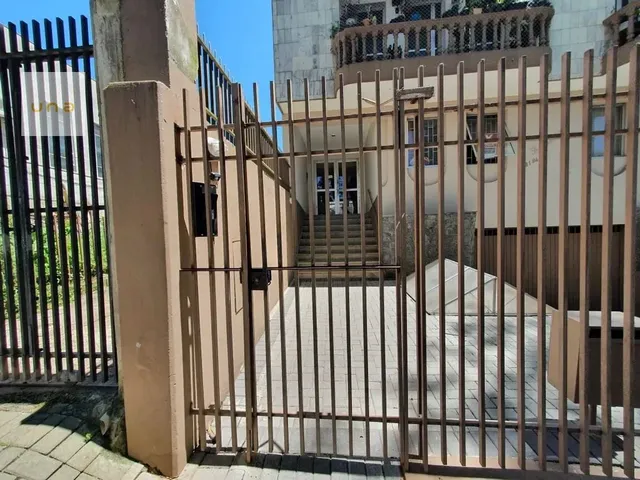 Apartamento 3 quartos e 2 banheiros, para alugar, no bairro Portão em Curitiba