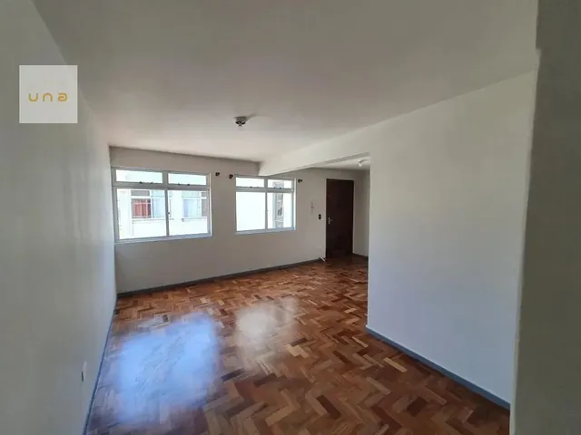 Apartamento 3 quartos e 2 banheiros, para alugar, no bairro Portão em Curitiba