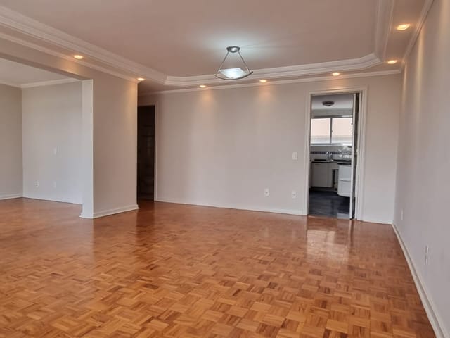 Apartamento com 118m² 3 quartos e 2 banheiros, à venda, no bairro Itaim Bibi em São Paulo