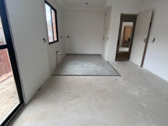 Apartamento com 44m² 2 quartos e 1 banheiro, à venda, no bairro Vila Veloso em Carapicuíba