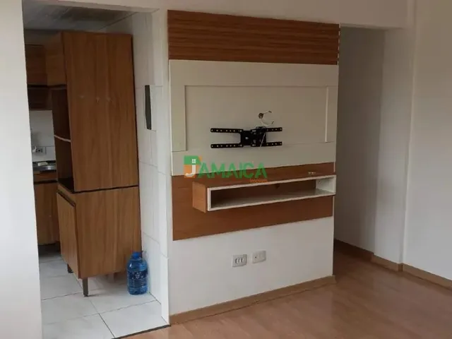 Apartamento com 86m² 2 quartos e 1 banheiro, para alugar, no bairro Cidade Industrial em Curitiba