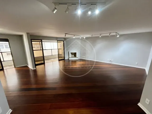 Apartamento 3 quartos e 5 banheiros, à venda, no bairro Vila Cruzeiro em São Paulo