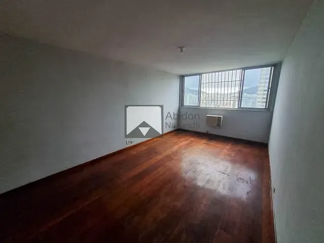 Apartamento com 127m² 3 quartos e 1 banheiro, para alugar, no bairro Icaraí em Niterói