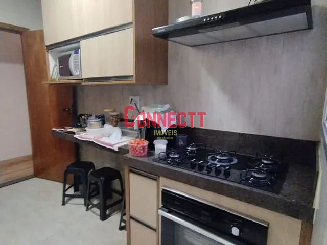 Apartamento 2 quartos e 1 banheiro, à venda, no bairro Planalto Verde em Ribeirão Preto
