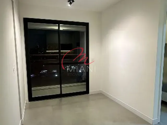 Apartamento 1 quarto e 1 banheiro, para alugar, no bairro Jardim Trussardi em São Paulo