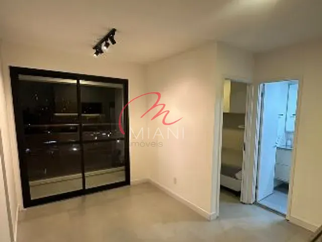 Apartamento 1 quarto e 1 banheiro, para alugar, no bairro Jardim Trussardi em São Paulo