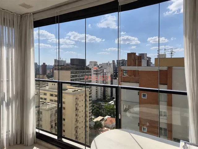 Apartamento 1 quarto e 1 banheiro, para alugar, no bairro Cerqueira César em São Paulo