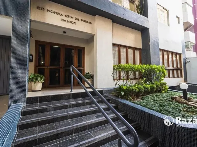 Apartamento 3 quartos e 1 banheiro, para alugar, no bairro Água Verde em Curitiba