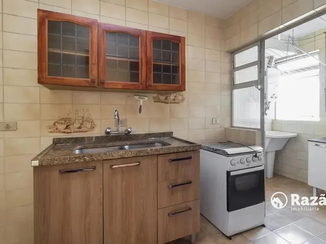 Apartamento 3 quartos e 1 banheiro, para alugar, no bairro Água Verde em Curitiba