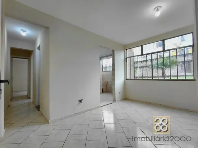 Apartamento 2 quartos e 1 banheiro, para alugar, no bairro Cidade Industrial em Curitiba