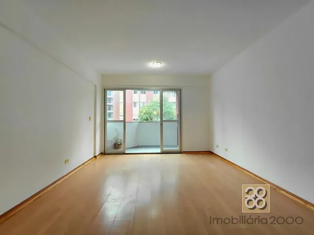 Apartamento 2 quartos e 1 banheiro, para alugar, no bairro Juvevê em Curitiba