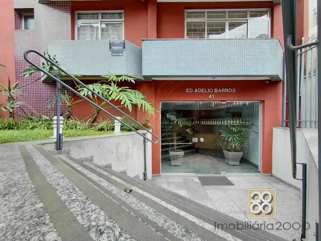 Apartamento 2 quartos e 1 banheiro, para alugar, no bairro Juvevê em Curitiba