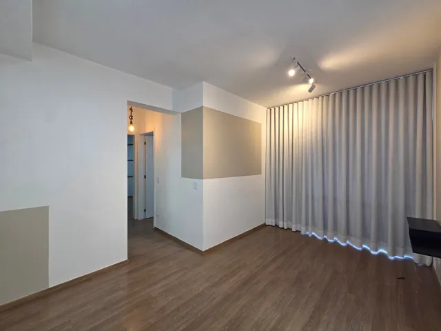 Apartamento 2 quartos e 1 banheiro, para alugar, no bairro Aurora em Londrina
