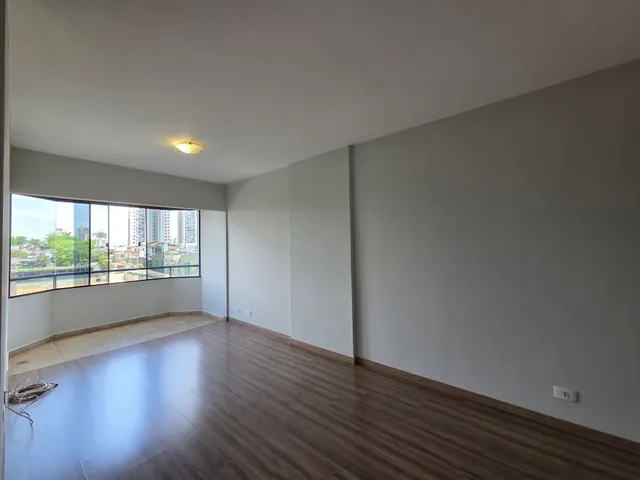 Apartamento 3 quartos e 2 banheiros, para alugar, no bairro Centro em Londrina