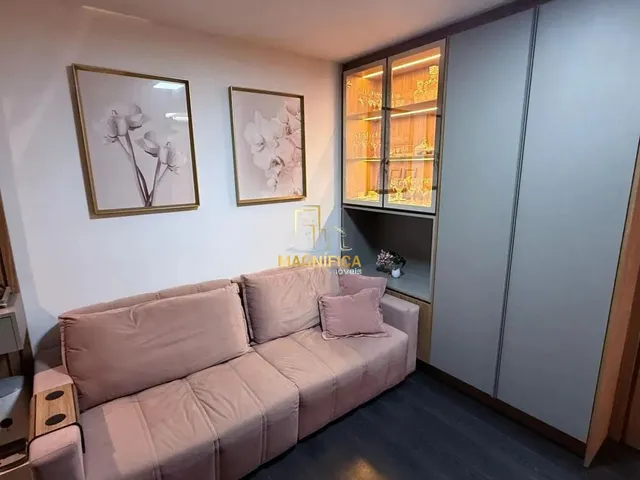 Apartamento 2 quartos e 1 banheiro, à venda, no bairro Centro em Curitiba