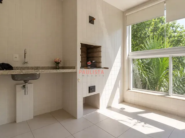 Apartamento 1 quarto e 1 banheiro, à venda, no bairro Saúde em São Paulo