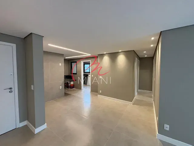 Apartamento 3 quartos e 2 banheiros, à venda, no bairro Vila Nova Conceição em São Paulo