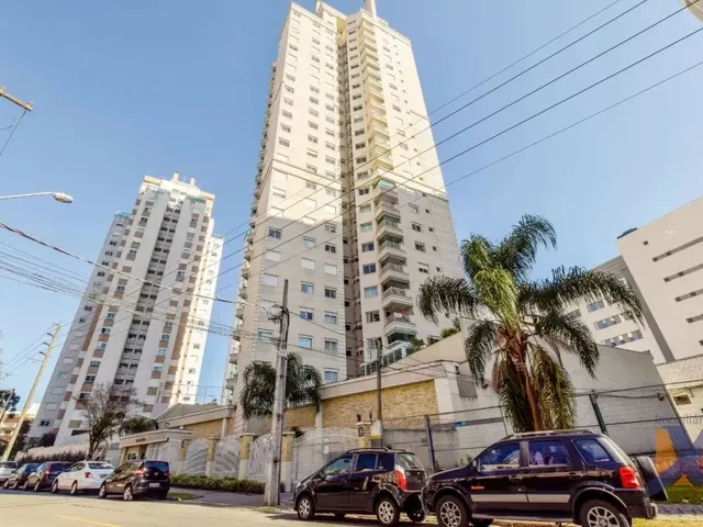 Apartamento 3 quartos e 1 banheiro, à venda, no bairro Água Verde em Curitiba