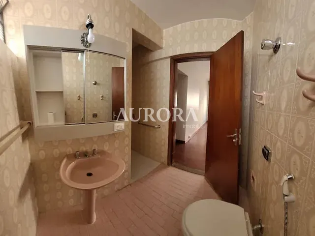 Apartamento com 172m² 3 quartos e 3 banheiros, à venda, no bairro Centro em Londrina