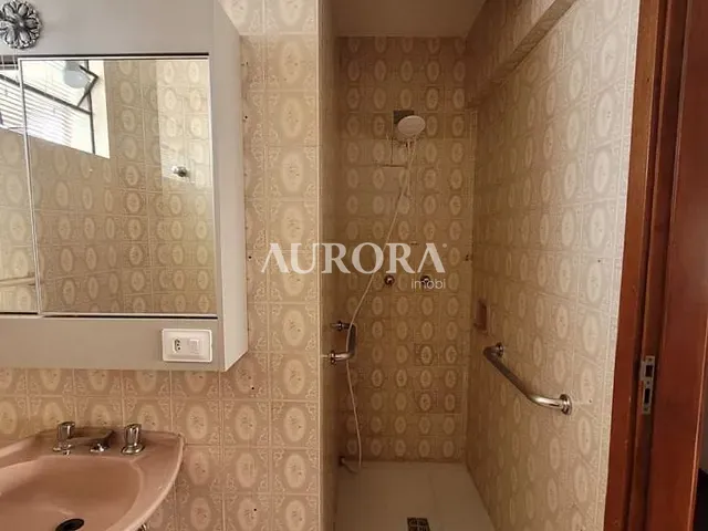 Apartamento com 172m² 3 quartos e 3 banheiros, à venda, no bairro Centro em Londrina