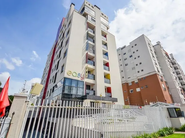 Apartamento 1 quarto e 1 banheiro, para alugar, no bairro Água Verde em Curitiba