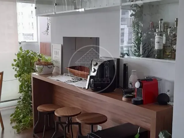 Apartamento com 75m² 2 quartos e 2 banheiros, para alugar, no bairro Santo Amaro em São Paulo