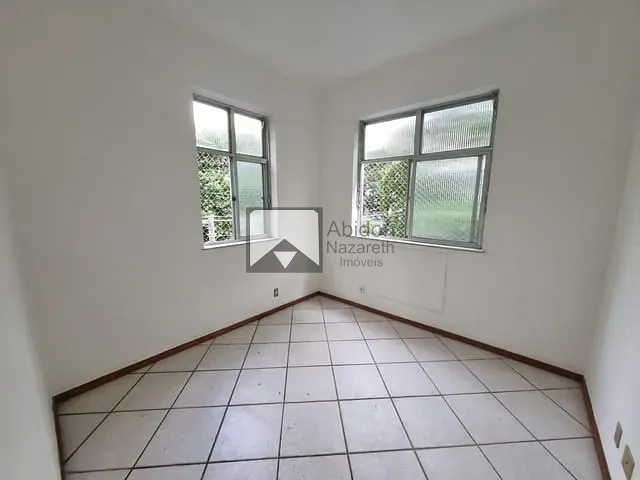 Apartamento 4 quartos e 2 banheiros, para alugar, no bairro Icaraí em Niterói