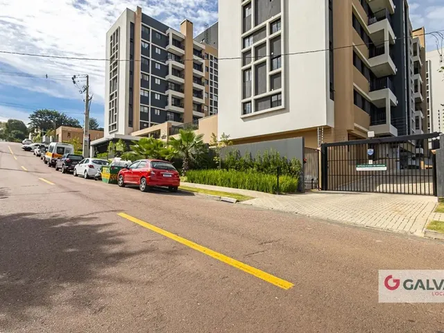 Apartamento 2 quartos e 1 banheiro, para alugar, no bairro Tingui em Curitiba