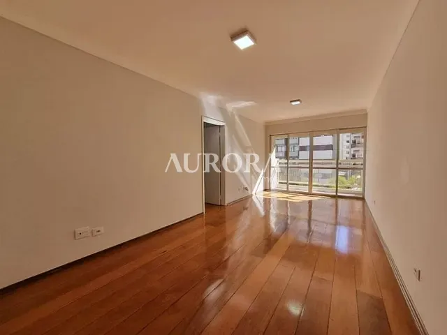 Apartamento com 127m² 3 quartos e 3 banheiros, à venda, no bairro Centro em Londrina