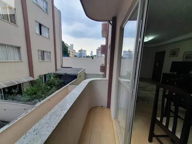 Apartamento 3 quartos e 3 banheiros, para alugar, no bairro Água Verde em Curitiba
