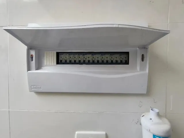 Apartamento 3 quartos e 2 banheiros, à venda, no bairro Jardim Botânico em Curitiba