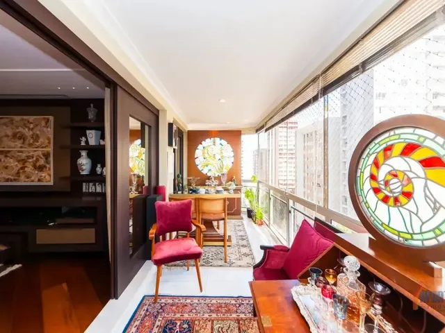 Apartamento 3 quartos e 5 banheiros, à venda, no bairro Bigorrilho em Curitiba