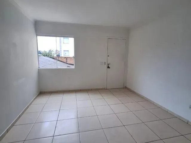 Apartamento 2 quartos e 2 banheiros, à venda, no bairro Campina da Barra em Araucária